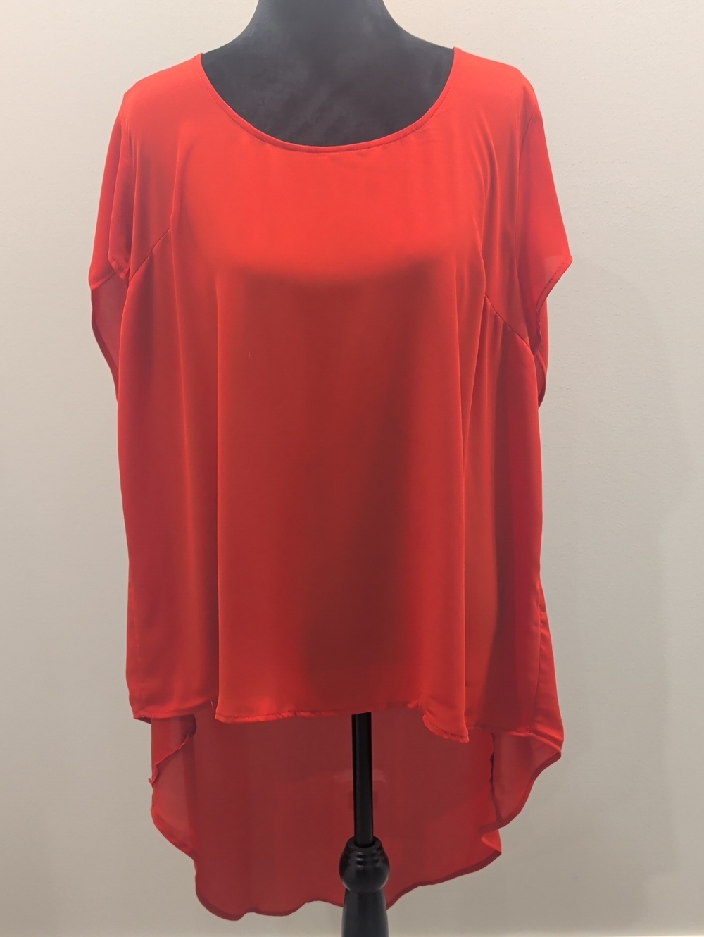 TORRID Red High-Low Short Sleeve Georgette Tunic Blouse